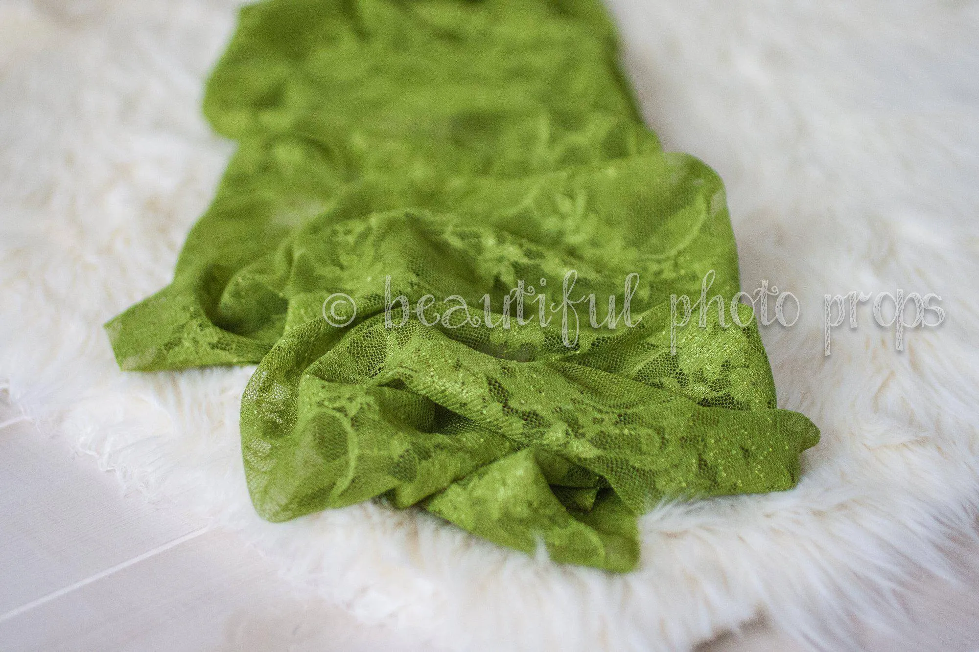 Stretch Lace Wrap in Lemongrass Green